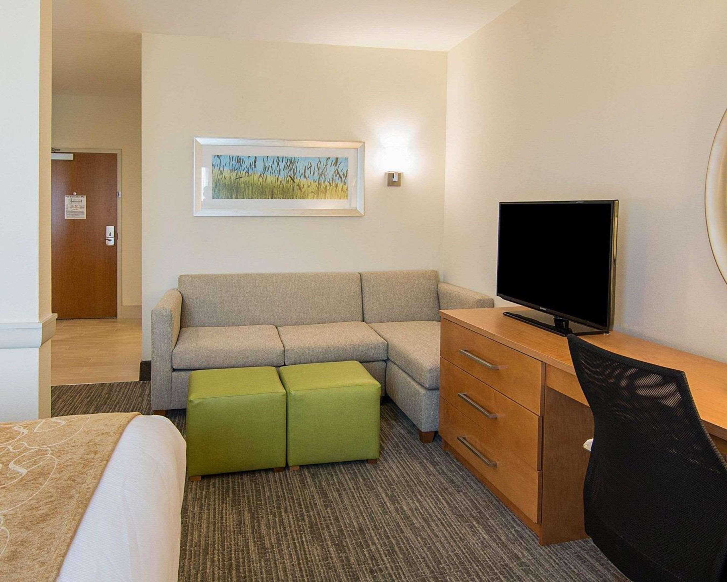 Comfort Suites Bossier City Exterior photo